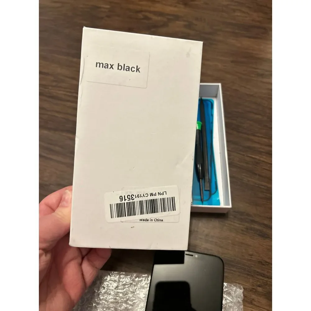 iPhone max black phone‎ screen